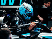 George Russell 2025 F1 Helmet / Mercedes AMG F1 / pre order
